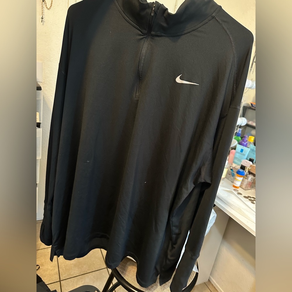 Nike Black Long-Sleeve Quarter-Zip Performance Pullover